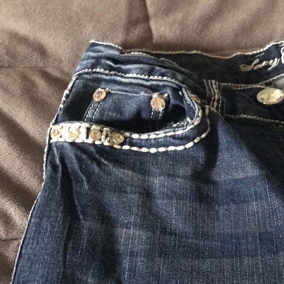 Jeans - Picture 2 of 6